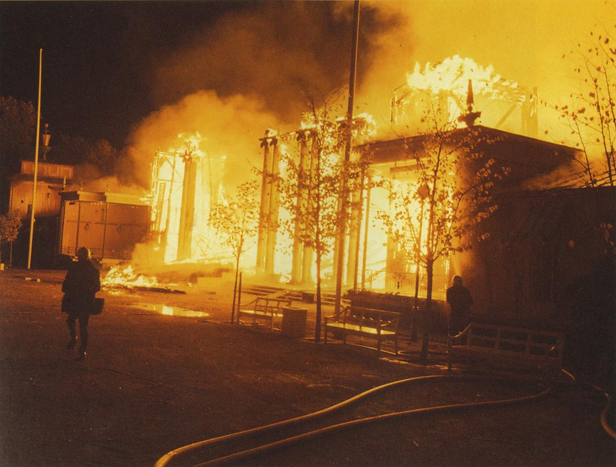 Konserthallen brinner 1973.
